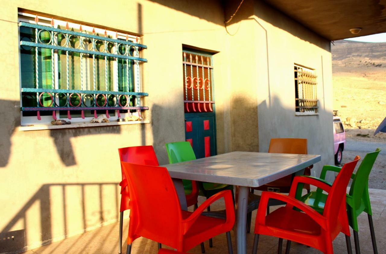 Bedouin Pink Ecohouse Bed & Breakfast Wadi Musa Exterior photo