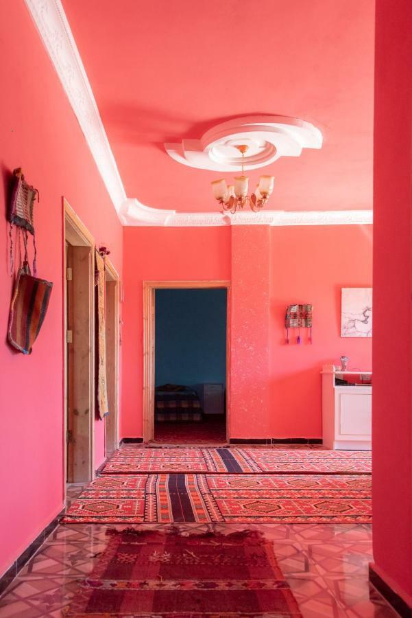 Bedouin Pink Ecohouse Bed & Breakfast Wadi Musa Exterior photo
